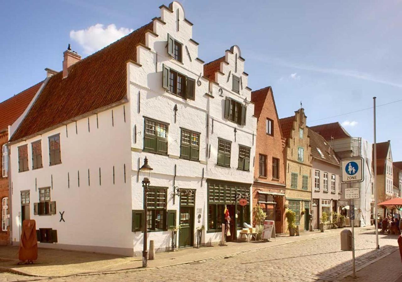 Friedrichstadtnixe, Meerchenhaftes Haus Mit Sauna Экстерьер фото